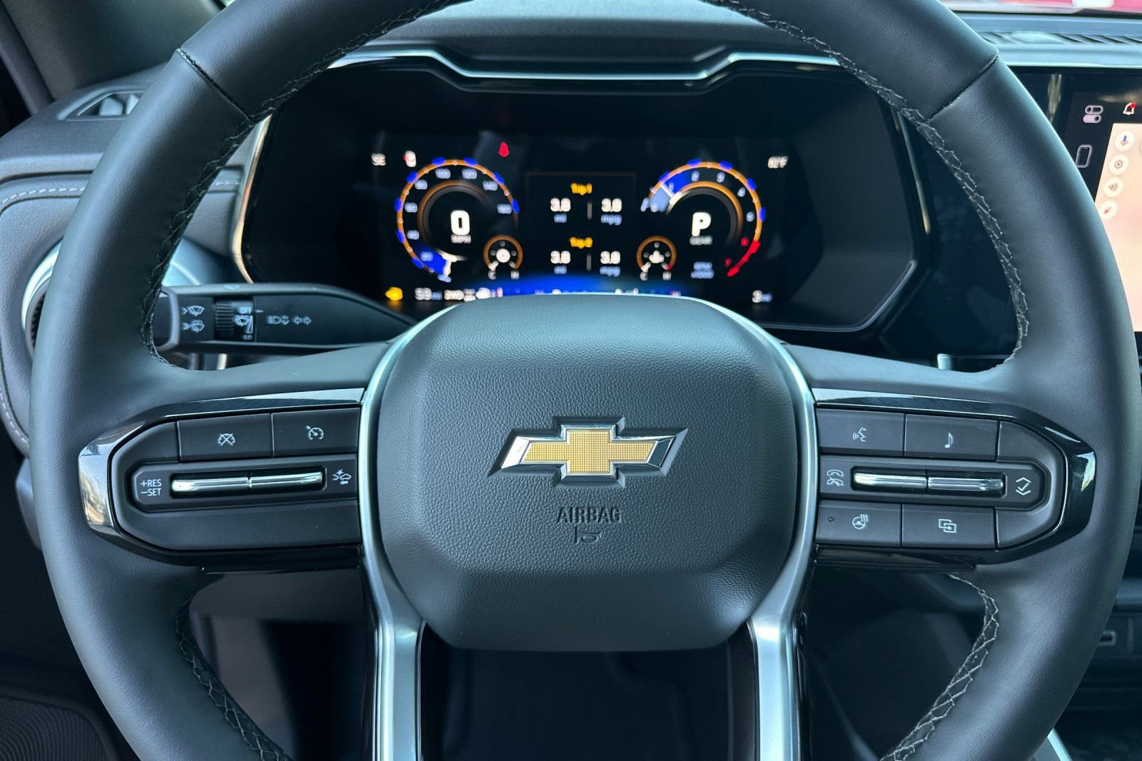 New 2026 Chevrolet Colorado LT w/ LT Convenience Package AWD/4WD image 22