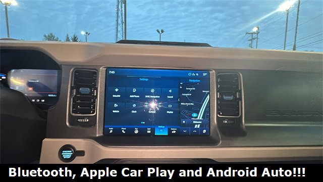 Used 2024 Ford Bronco Wildtrak image 4