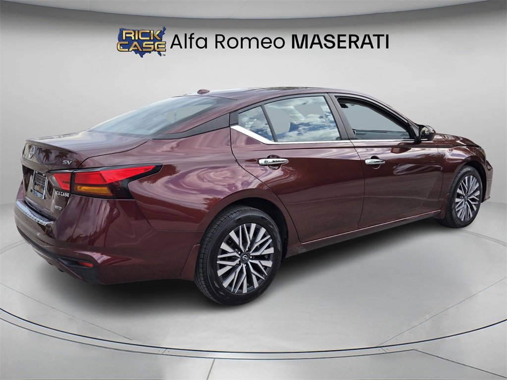 Used 2023 Nissan Altima 2.5 SV image 6