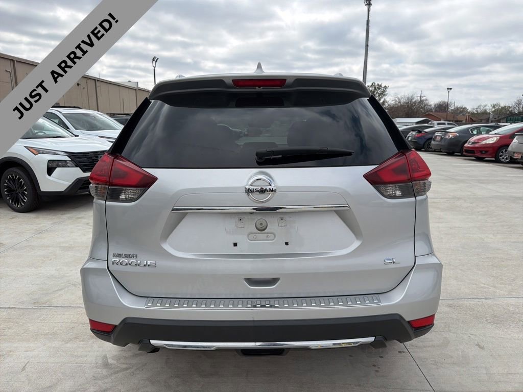 Certified 2018 Nissan Rogue SL image 6