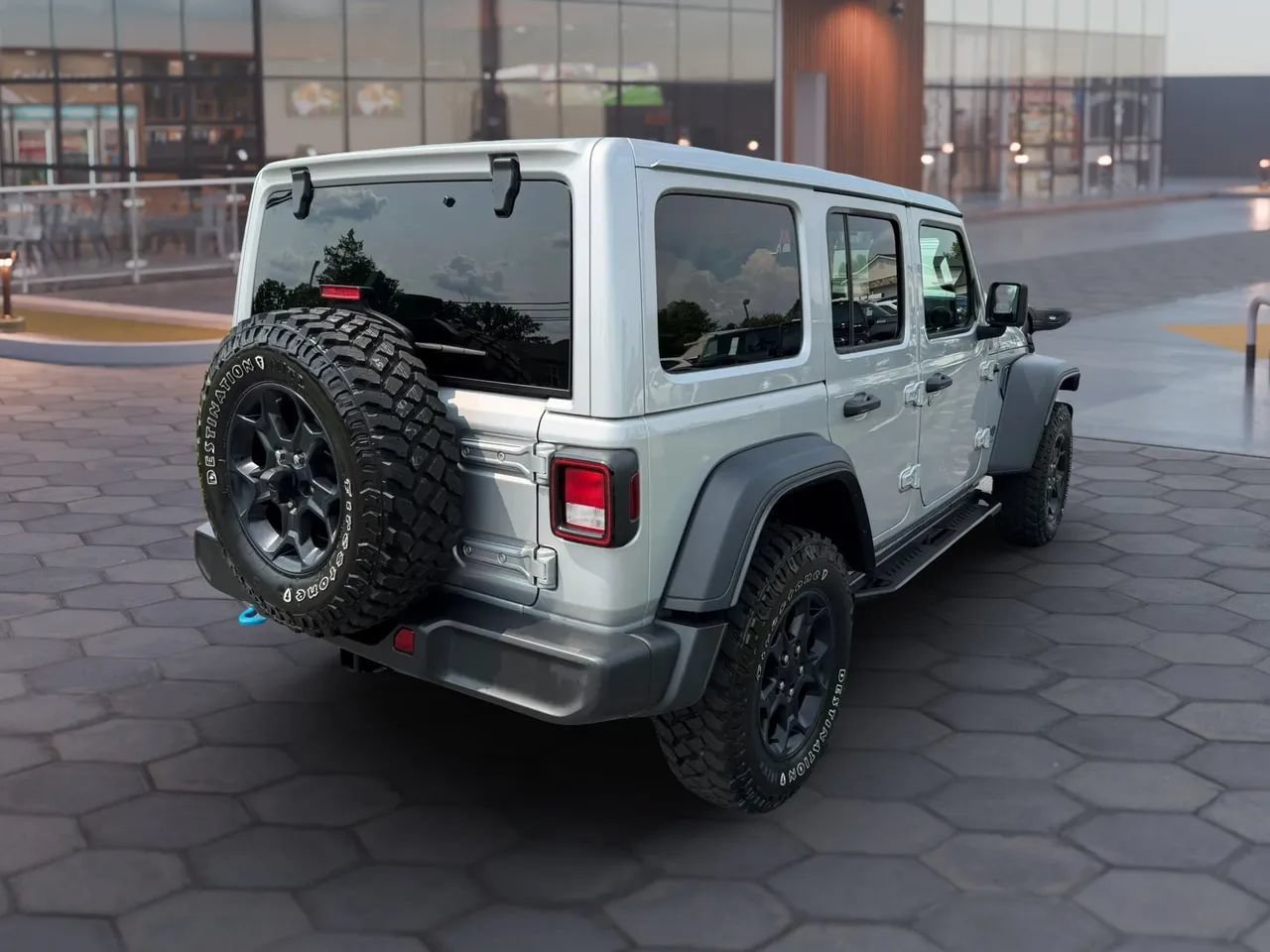 Used 2023 Jeep Wrangler Unlimited w/ Cold Weather Group AWD/4WD image 11