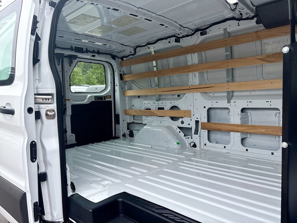 Used 2025 Ford Transit 250 Low Roof w/ Exterior Upgrade Package RWD image 17