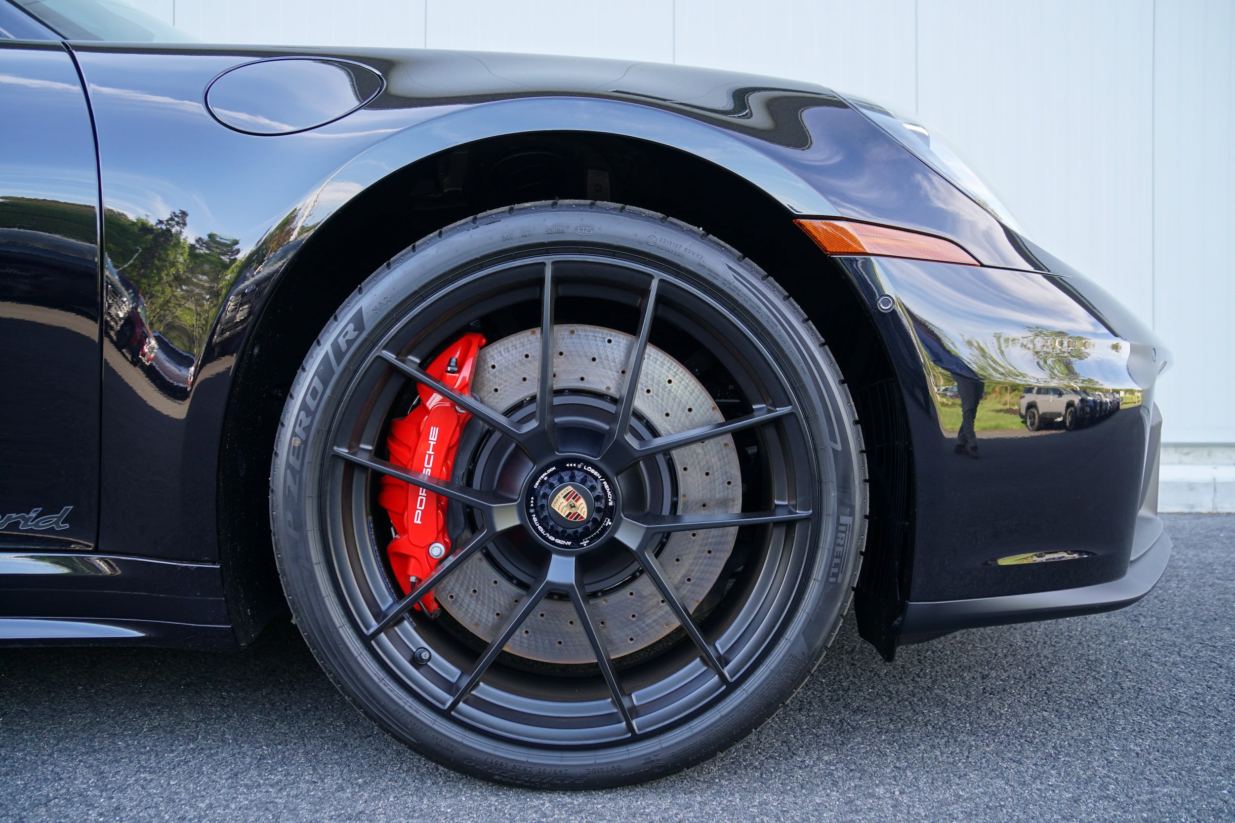 Used 2025 Porsche 911 Targa 4 GTS AWD/4WD image 43