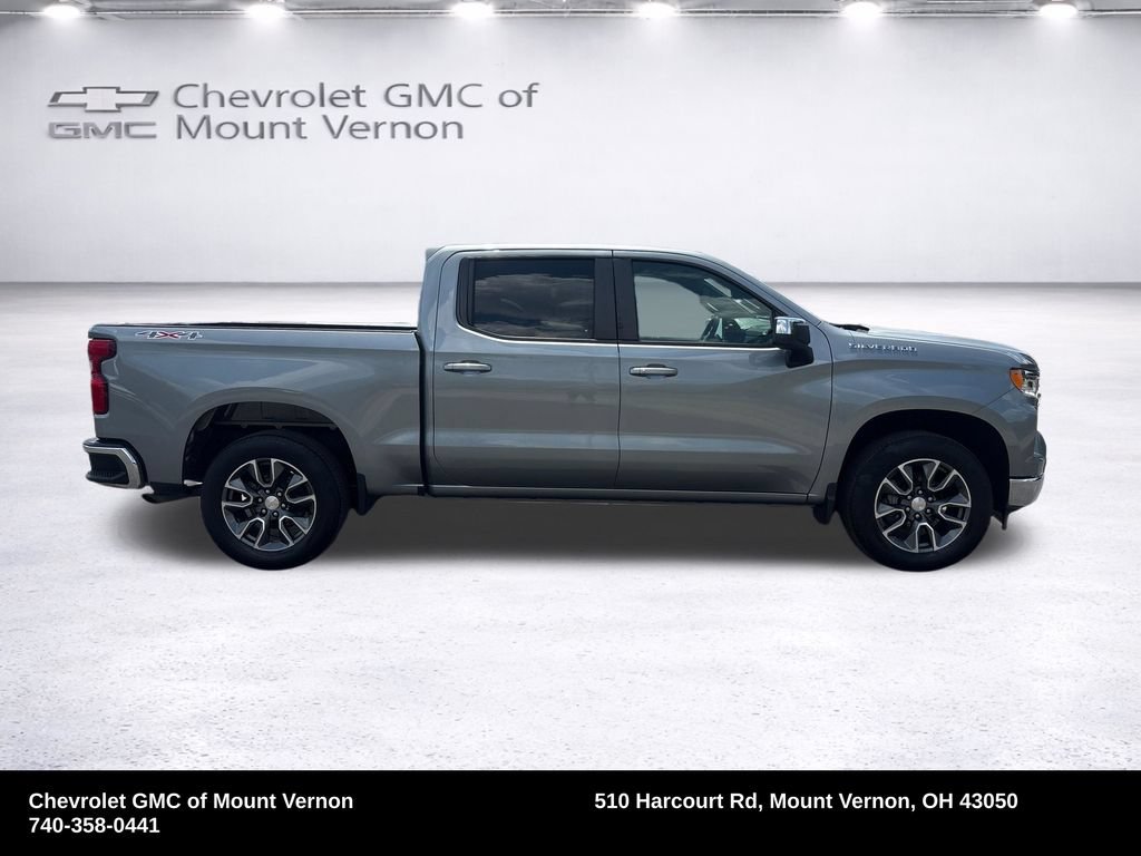 Used 2023 Chevrolet Silverado 1500 LT AWD/4WD image 7