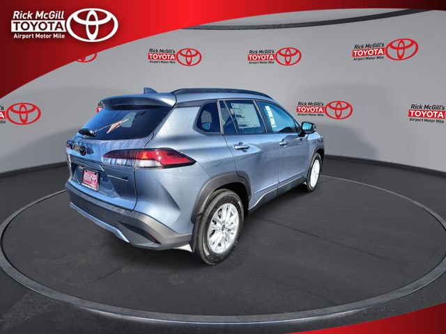 New 2026 Toyota Corolla Cross LE image 8
