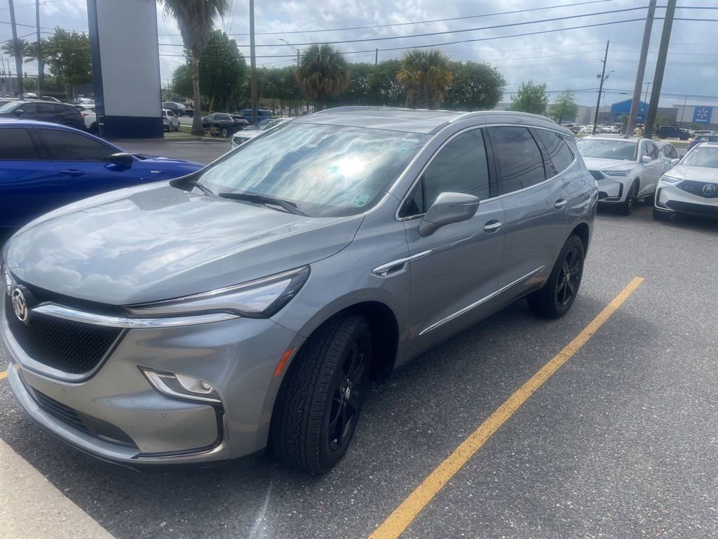 Used 2023 Buick Enclave Essence w/ Experience Buick Package image 2