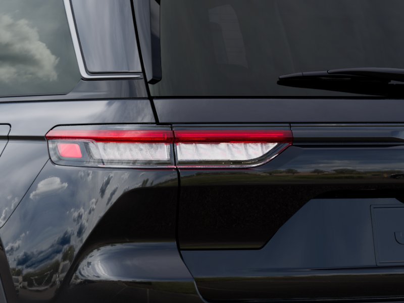 New 2027 Jeep Grand Cherokee Altitude RWD image 10