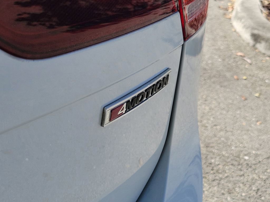 Used 2020 Volkswagen Tiguan SE R-Line w/ 3rd Row Seat Package image 15