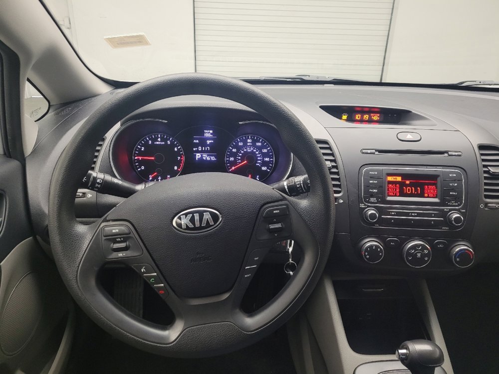 Used 2016 Kia Forte LX image 22