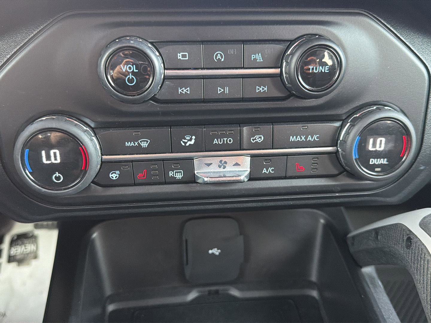 Used 2021 Ford Bronco First Edition image 28