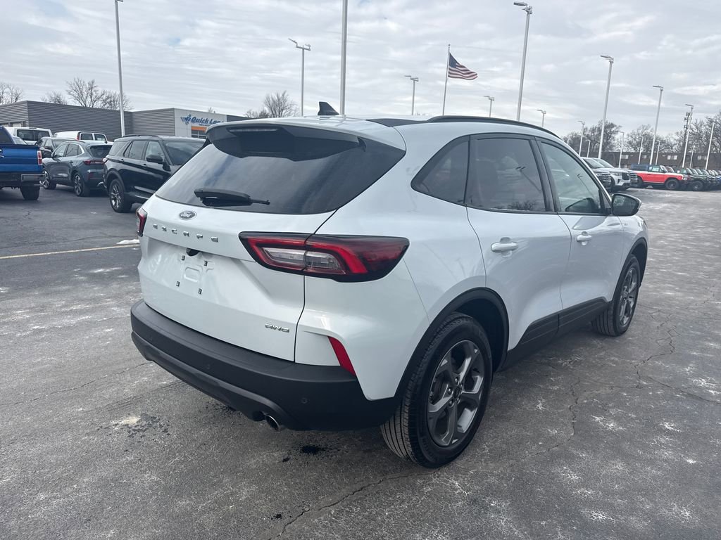 Used 2025 Ford Escape ST-Line Select w/ Tech Pack #1 image 7