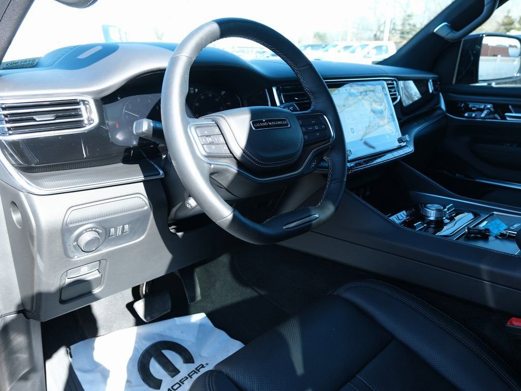 New 2026 Jeep Grand Wagoneer Summit w/ Rear Seat Video Group I image 4