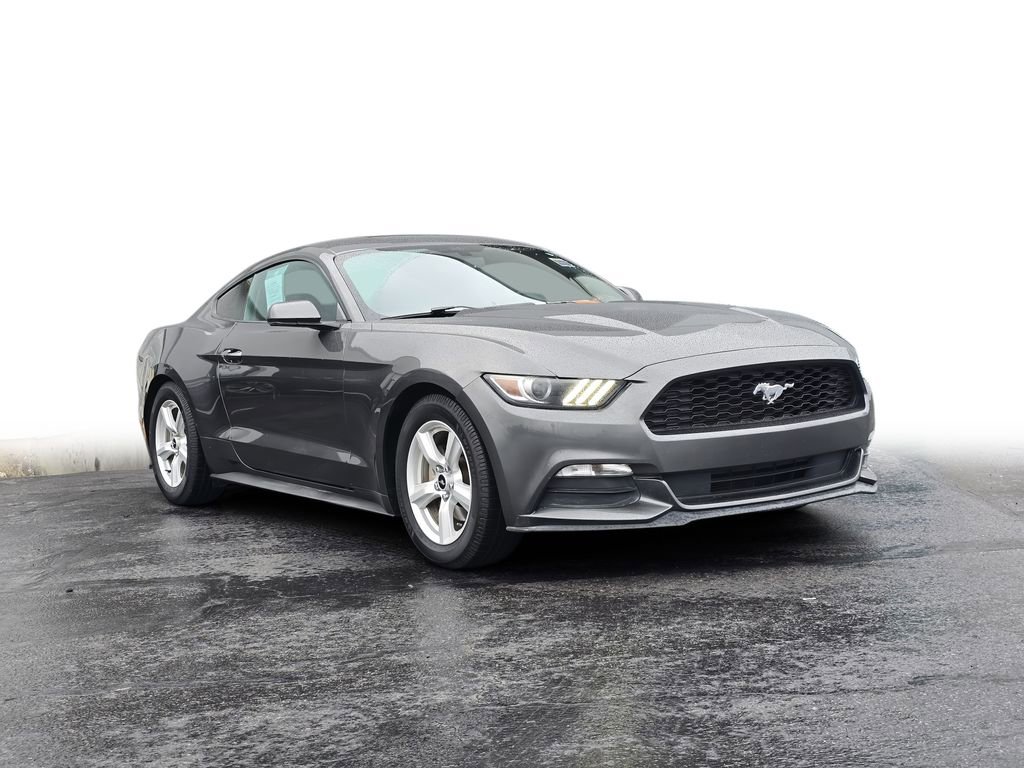 Used 2017 Ford Mustang Coupe image 1