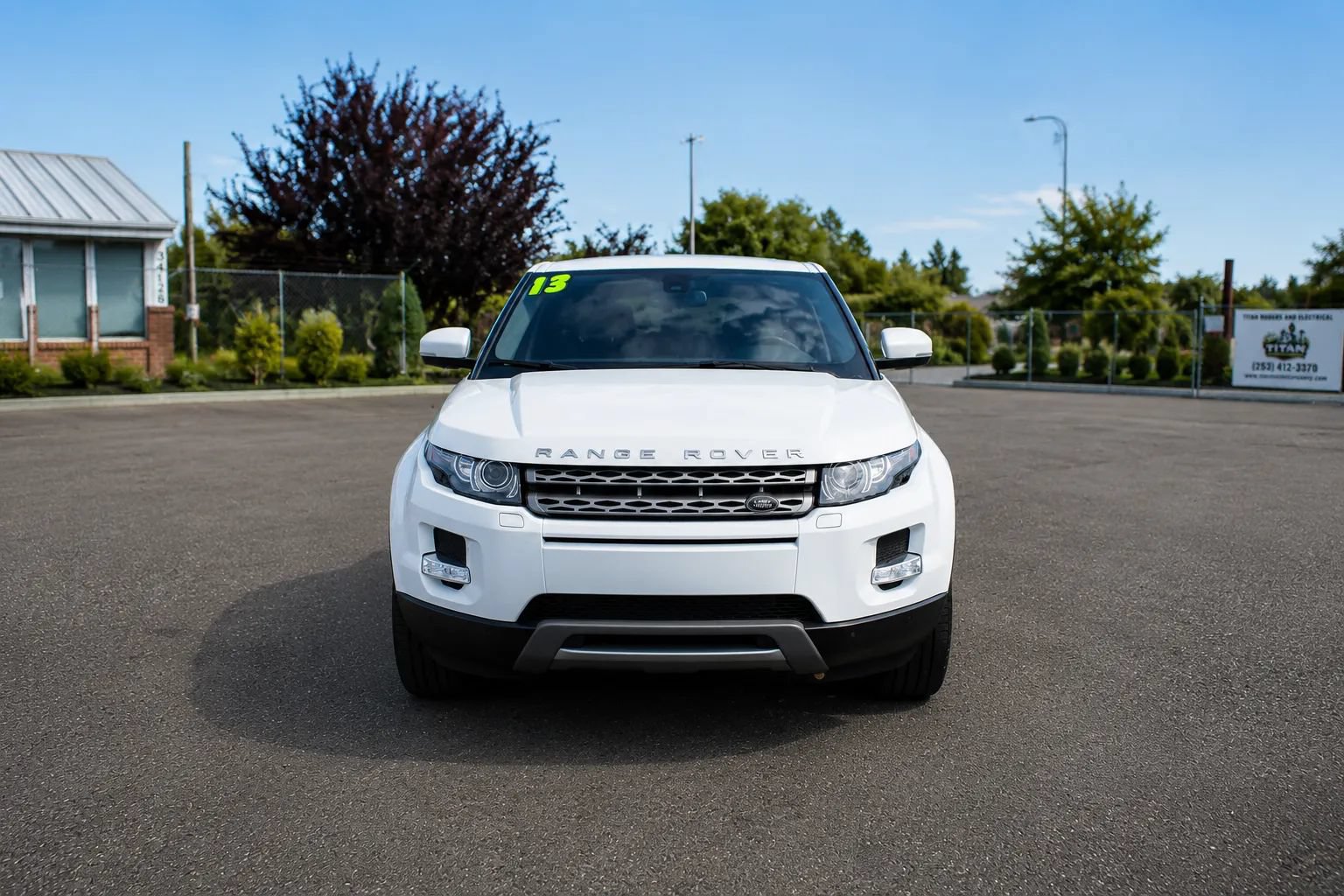 Used 2013 Land Rover Range Rover Evoque Pure Premium AWD/4WD image 2