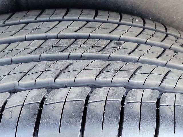 Used 2025 Cadillac XT5 Luxury image 29