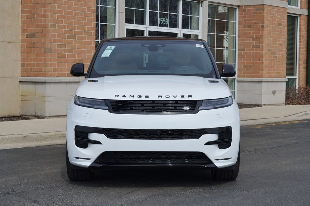 New 2026 Land Rover Range Rover Sport Dynamic SE AWD/4WD image 4