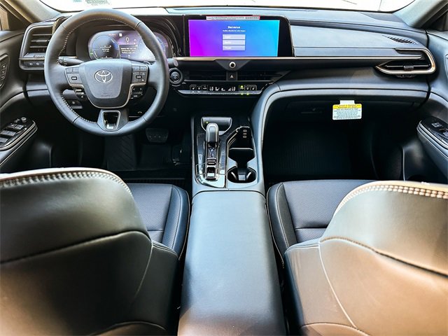 New 2025 Toyota Crown Signia XLE image 20
