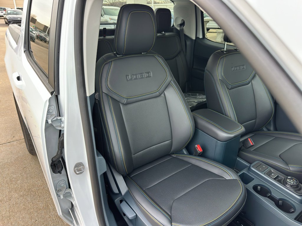 New 2025 Ford Maverick Lobo image 28
