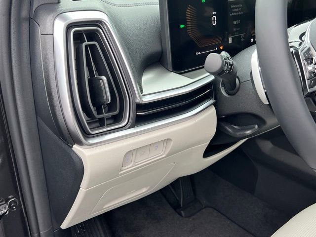Used 2025 Kia Sorento EX image 13