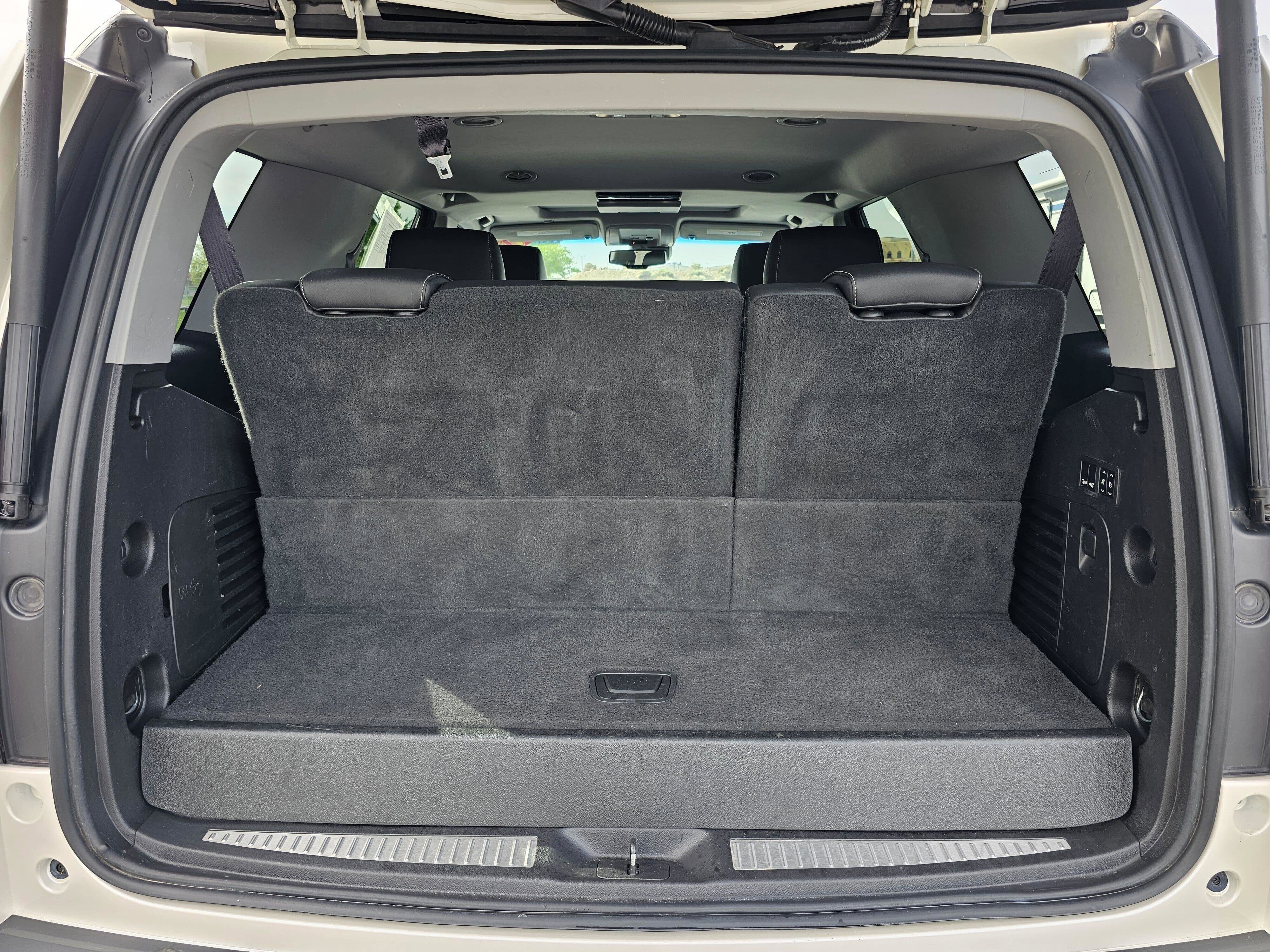 Used 2015 Chevrolet Tahoe LTZ AWD/4WD image 14