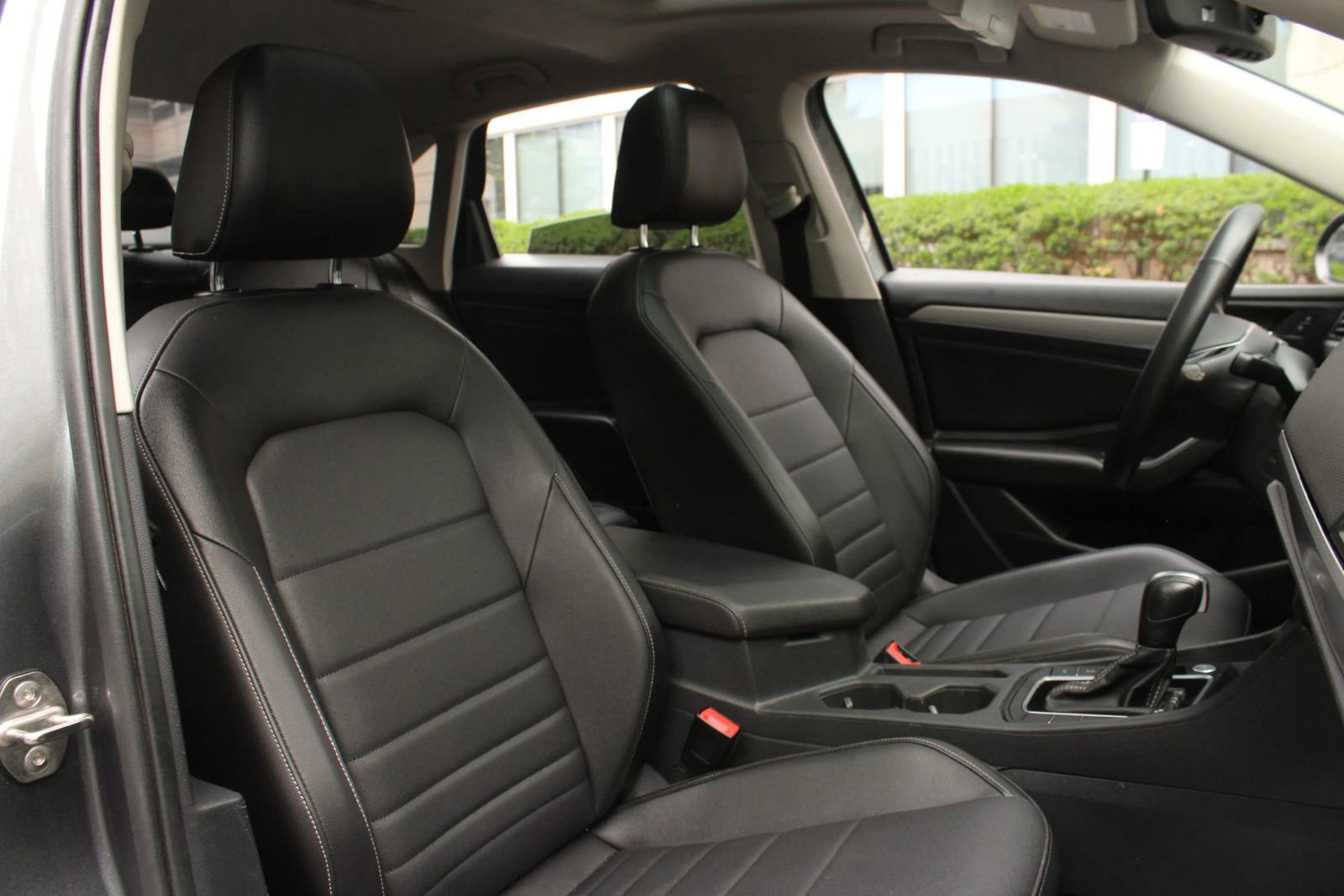 Used 2021 Volkswagen Jetta R-Line FWD image 29