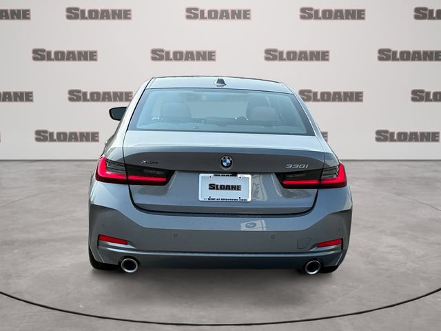 New 2026 BMW 330i xDrive Sedan w/ Convenience Package AWD/4WD image 4