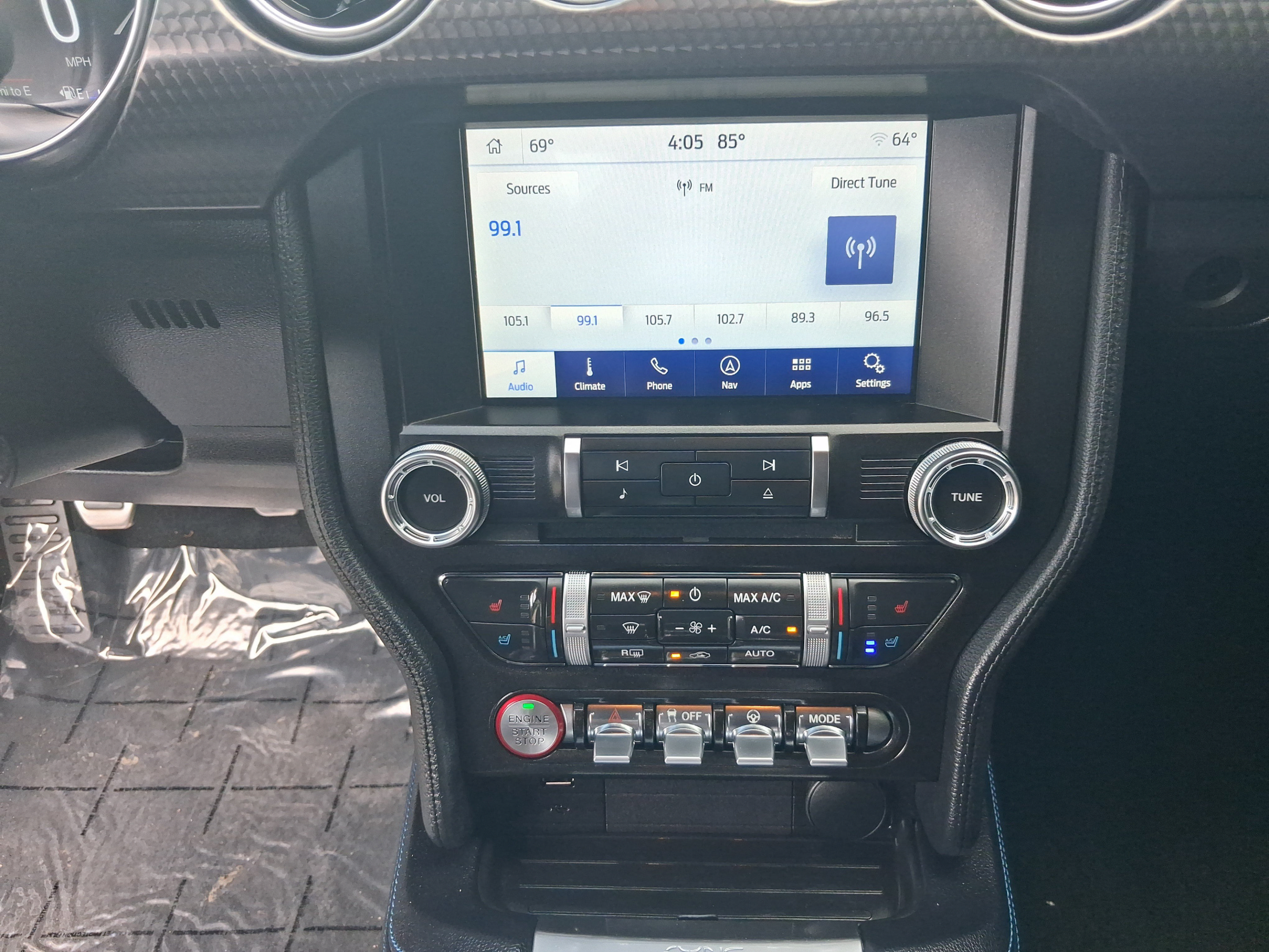 Used 2019 Ford Mustang GT Premium w/ GT Performance Package RWD image 12