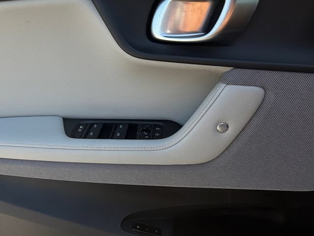 Used 2024 Polestar Polestar 2 AWD/4WD image 17