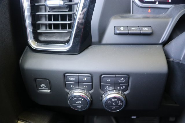 Used 2022 GMC Sierra 1500 Denali w/ Denali Reserve Package image 20