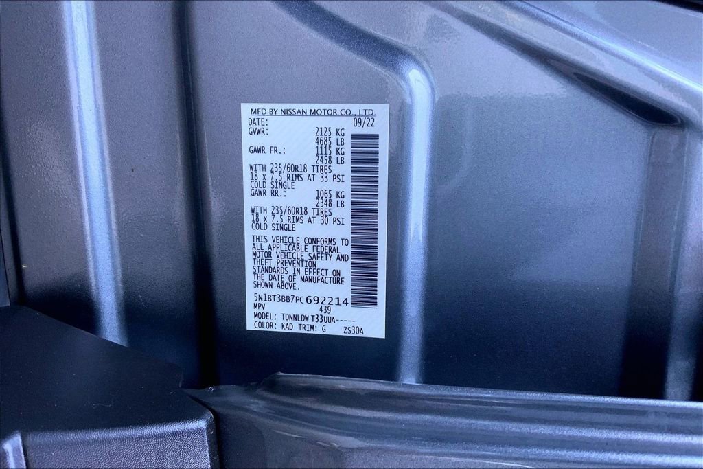 Used 2023 Nissan Rogue SV image 14