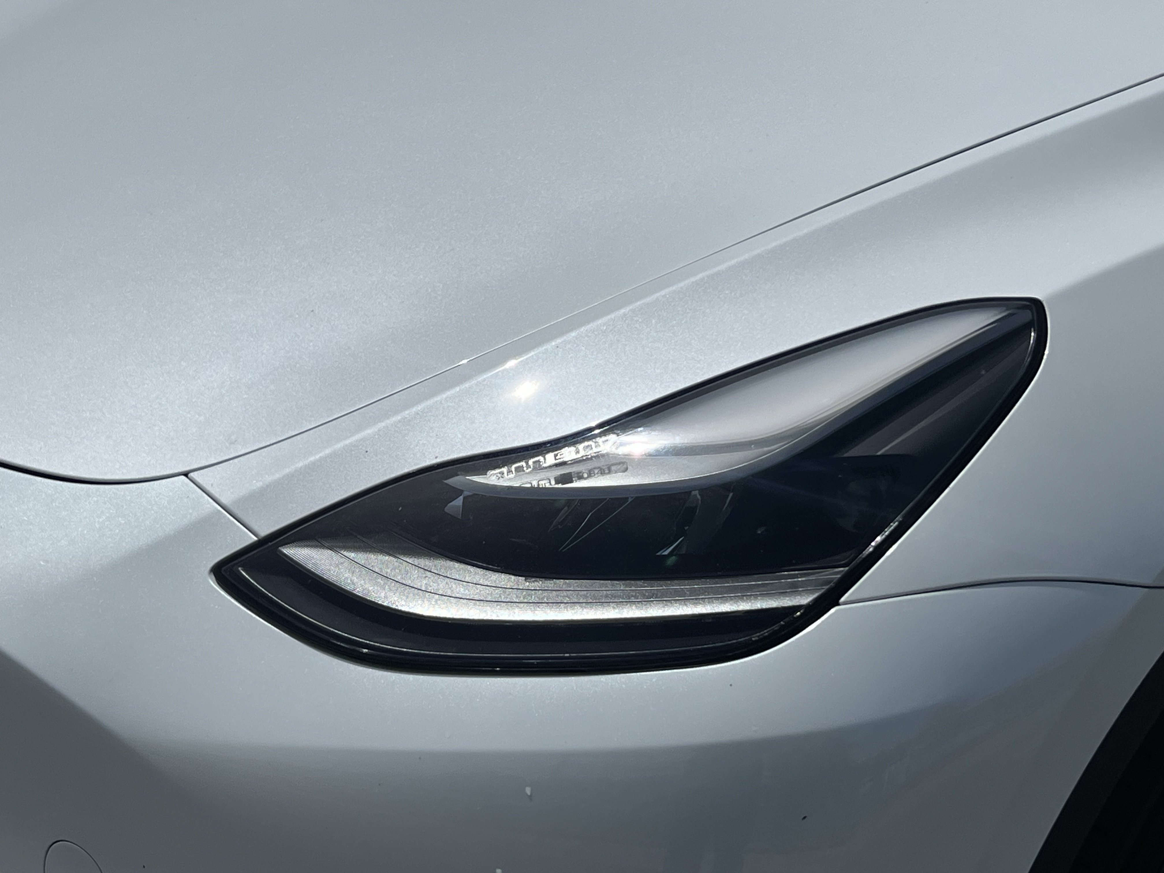 Used 2022 Tesla Model Y Performance image 11