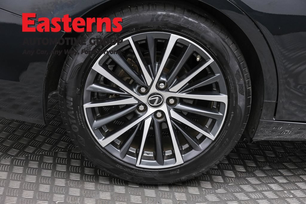 Used 2023 Lexus ES 350 w/ Premium Package FWD image 32