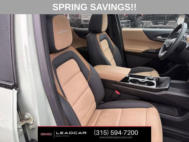 Used 2025 Chevrolet Equinox ACTIV w/ Safety and Technology Package image 12