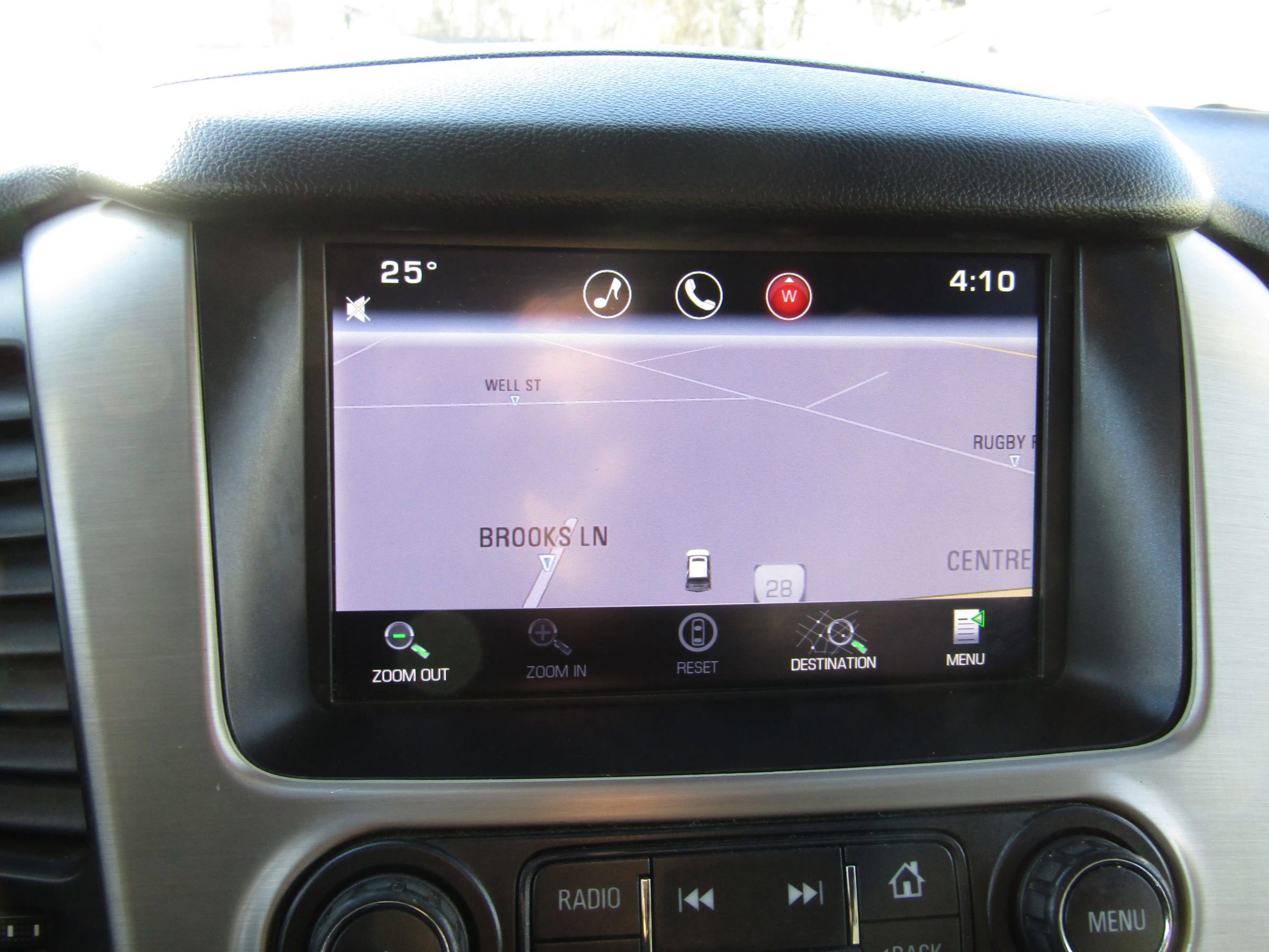 Used 2015 GMC Yukon XL Denali w/ Open Road Package image 28