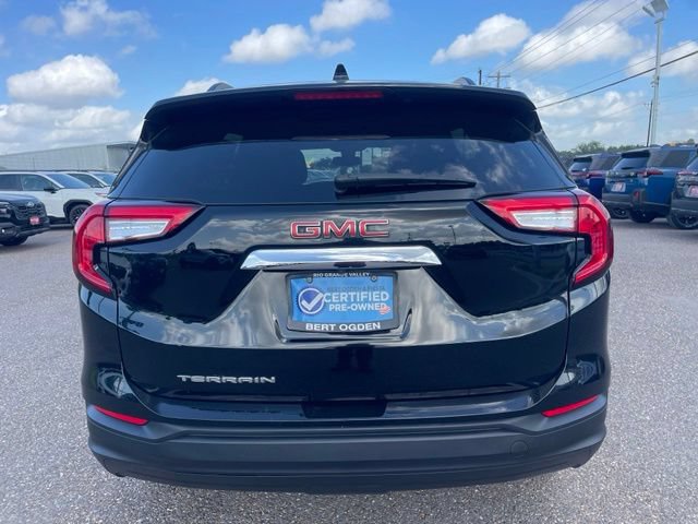 Used 2022 GMC Terrain SLE w/ Driver Convenience Package FWD image 8