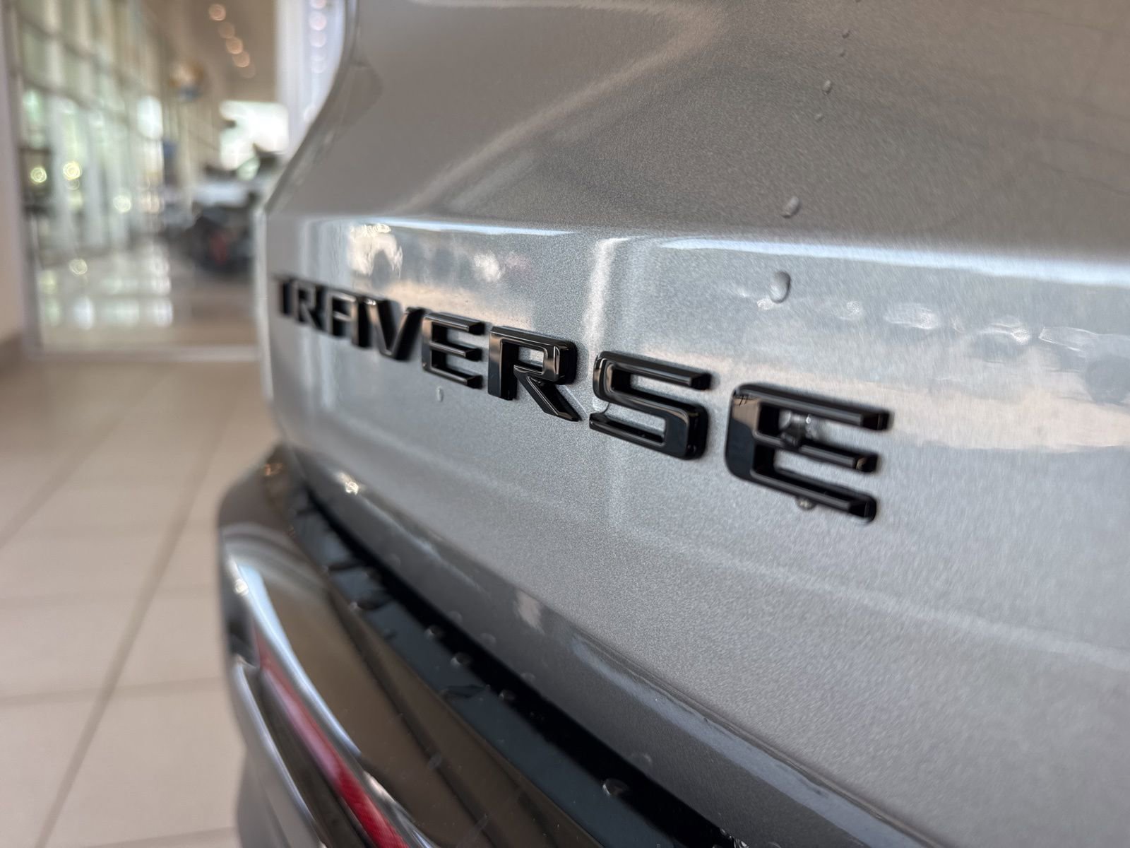 New 2026 Chevrolet Traverse RS w/ LPO, Floor Liner Package image 8