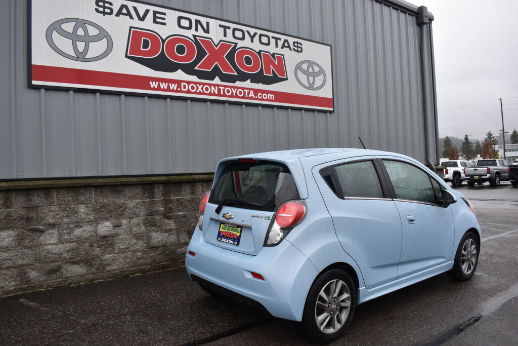 Used 2016 Chevrolet Spark LT image 5