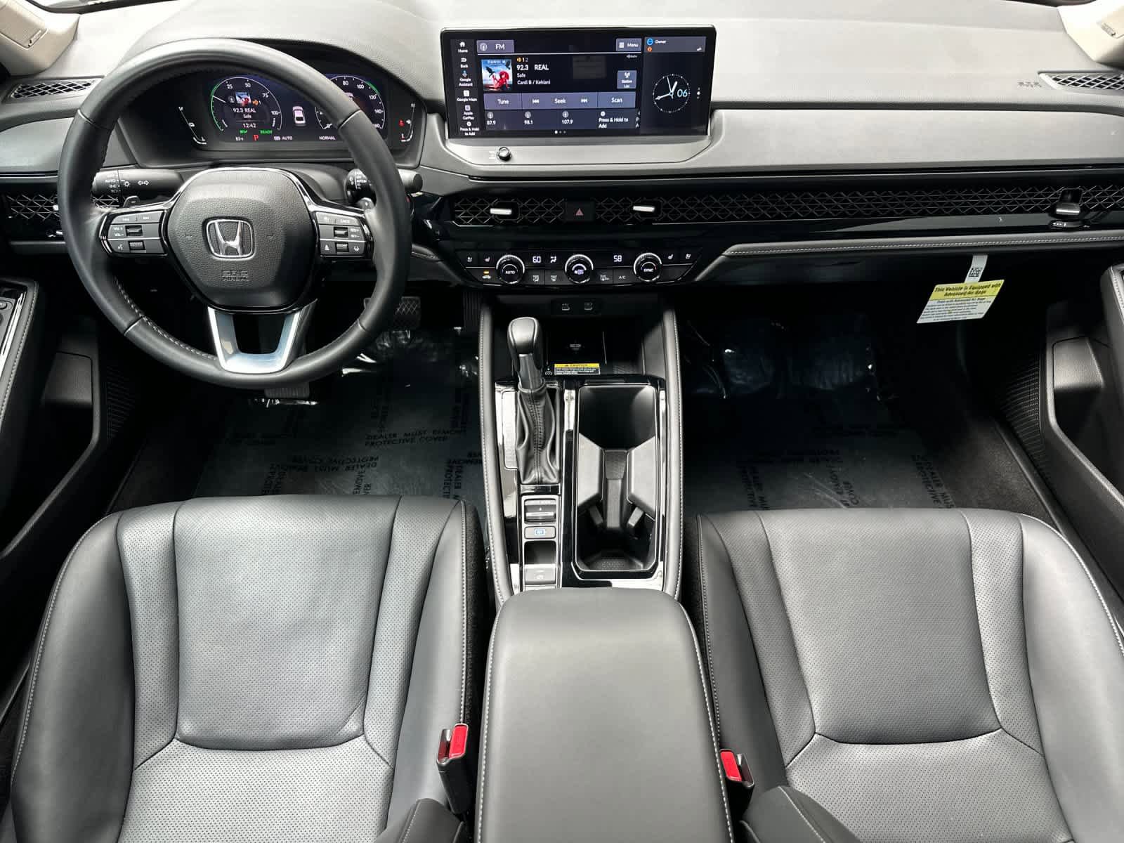 Used 2023 Honda Accord Touring image 6