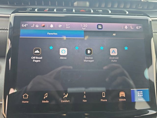 Used 2025 Jeep Grand Cherokee Overland w/ Adv Protech Group III image 21