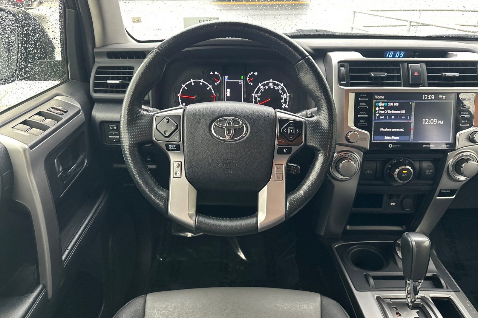 Used 2024 Toyota 4Runner SR5 Premium image 16