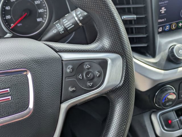 Used 2023 GMC Acadia SLE w/ Driver Convenience Package image 17