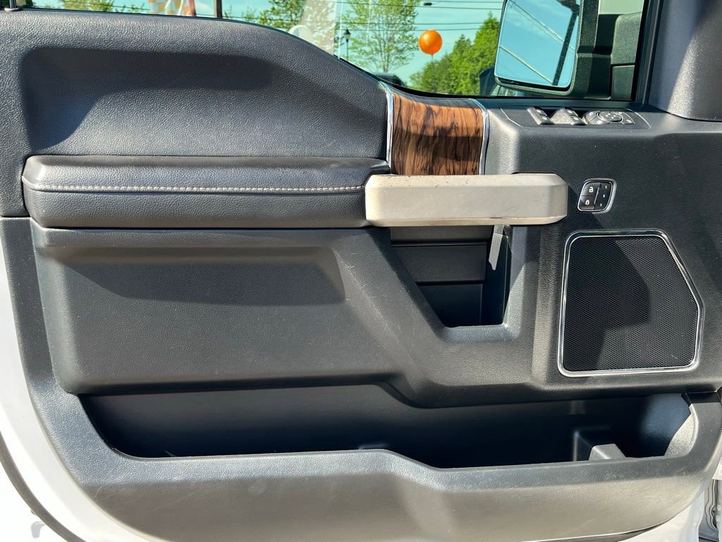 Used 2020 Ford F150 Lariat AWD/4WD image 12