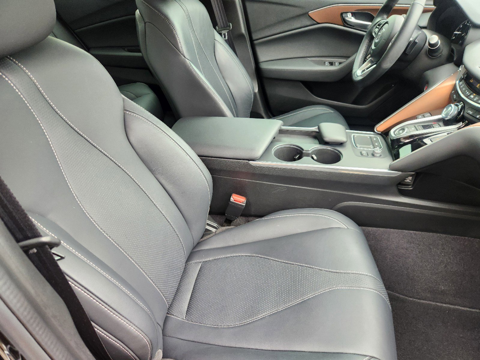 Used 2021 Acura TLX w/ Technology Package image 14