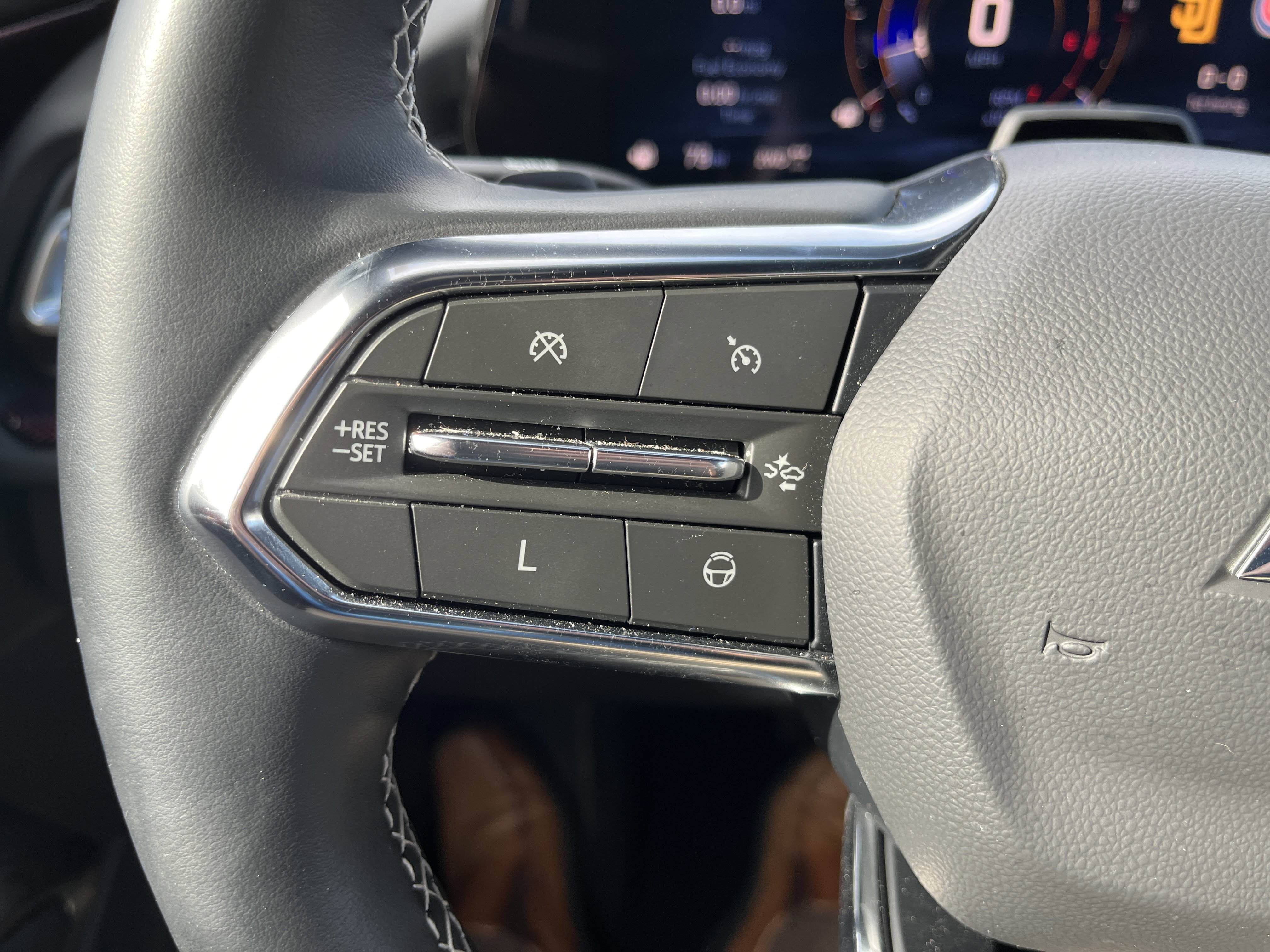 Used 2024 Chevrolet Traverse Z71 w/ Enhanced Driving Package image 24