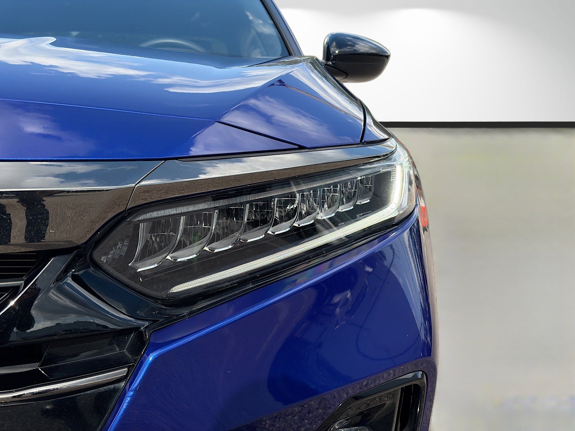 Used 2021 Honda Accord Sport image 9