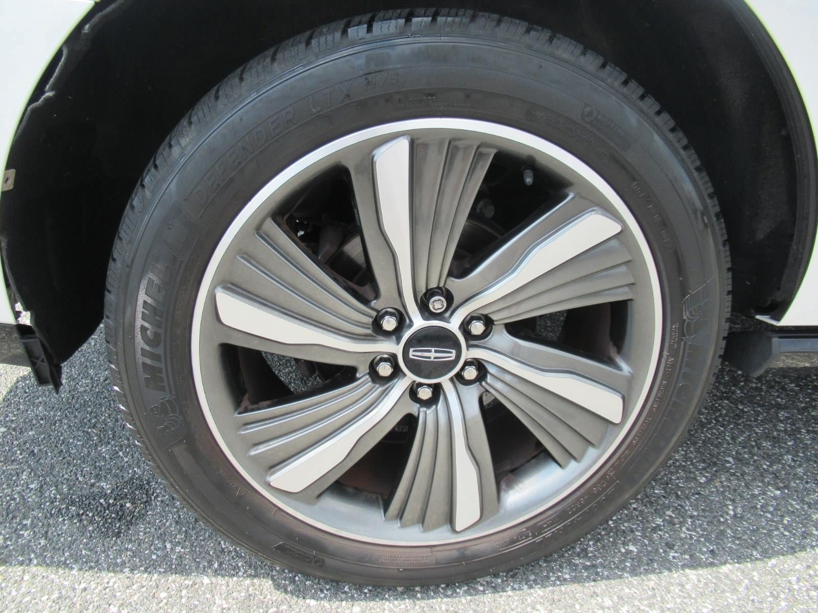 Used 2019 Lincoln Navigator Reserve AWD/4WD image 8