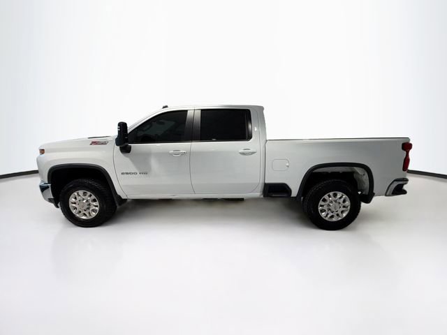 Certified 2023 Chevrolet Silverado 2500 LT AWD/4WD image 4