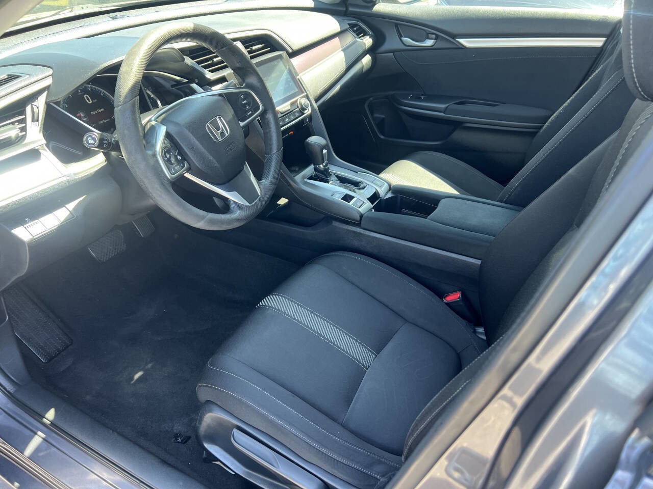 Used 2017 Honda Civic EX-T image 6
