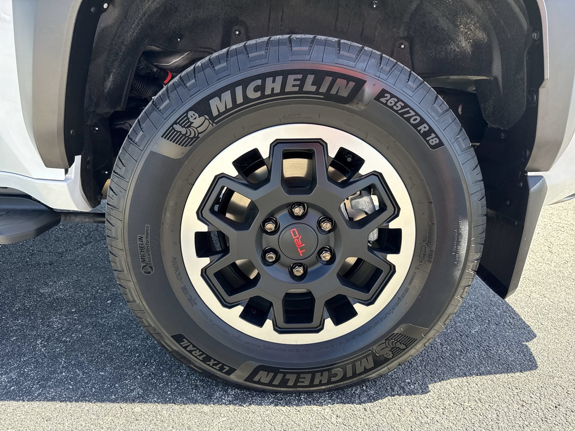 Certified 2025 Toyota 4Runner TRD Off-Road Premium AWD/4WD image 19