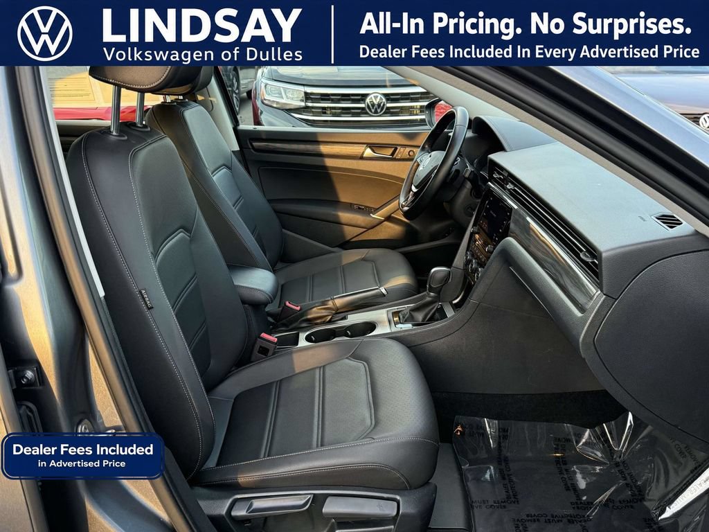 Used 2020 Volkswagen Passat 2.0T R-Line FWD image 12